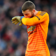 Image for article titled Oh No, David de Gea, What Are You Doing?